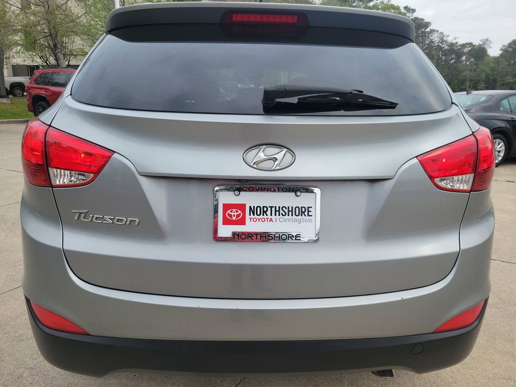 Used 2015 Hyundai Tucson SE image 5