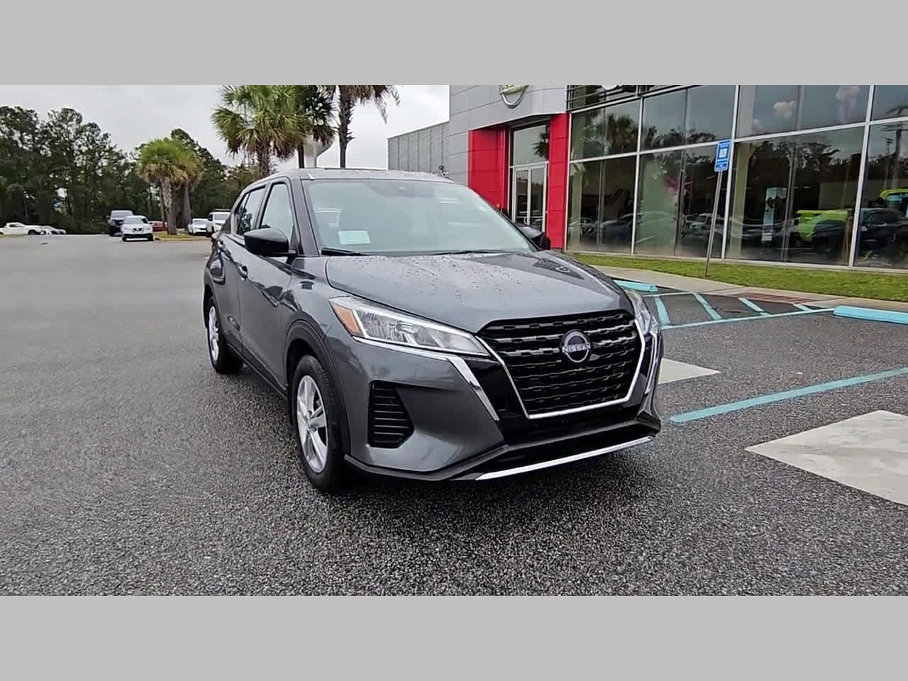 New 2025 Nissan Kicks Play S image 18