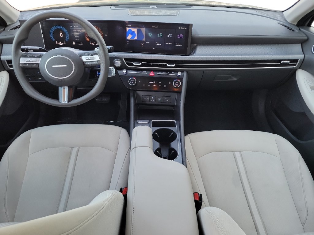 Used 2025 Hyundai Sonata SEL FWD image 11