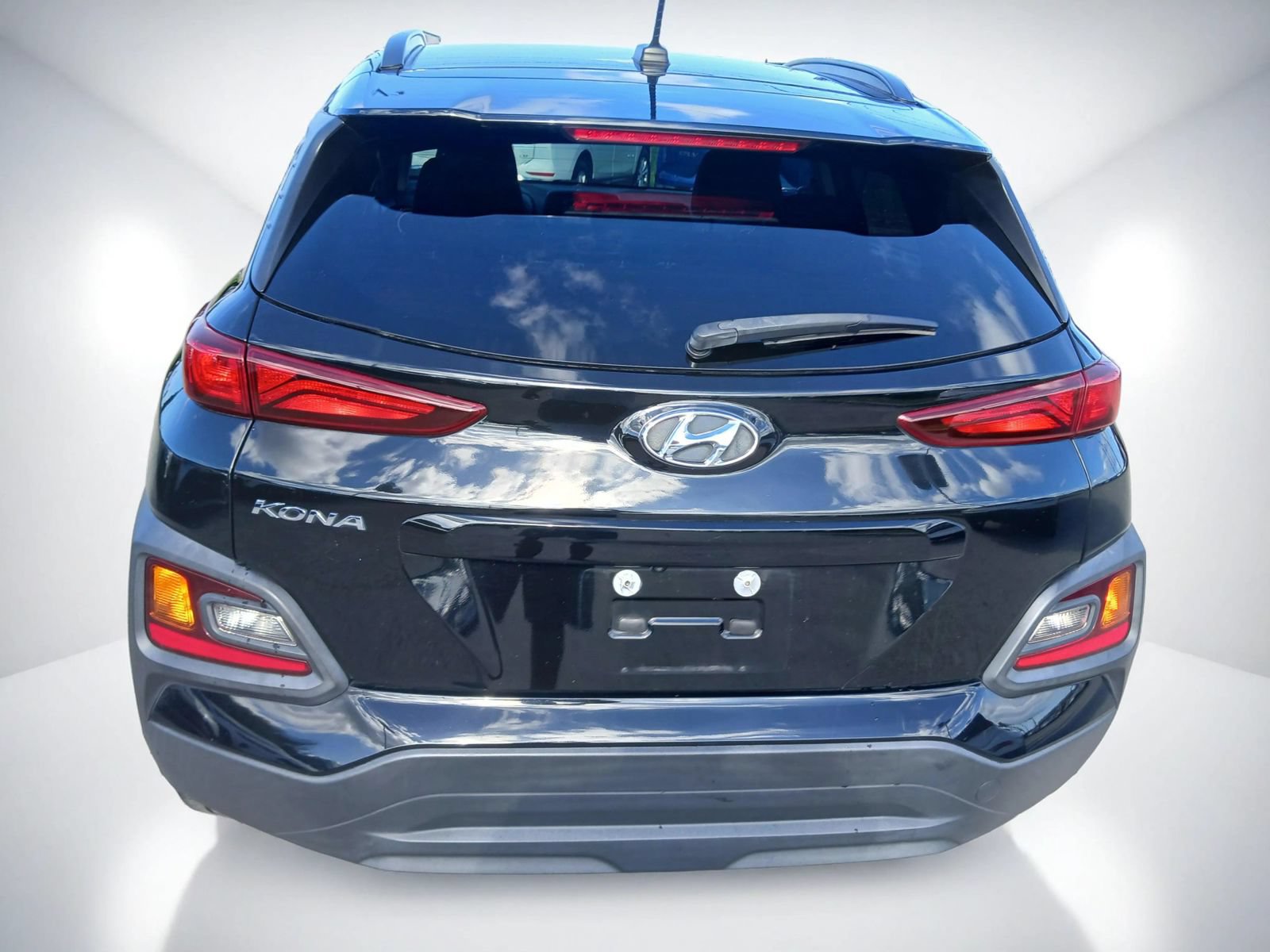 Used 2021 Hyundai Kona SEL FWD image 5