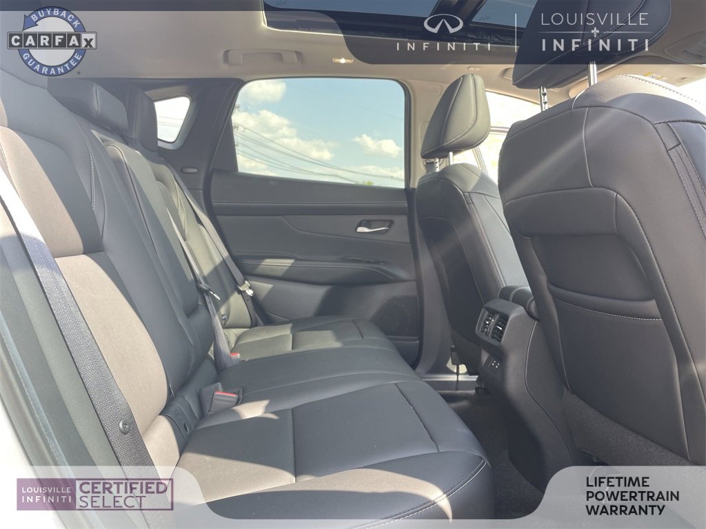 Used 2025 Nissan Murano SL image 15