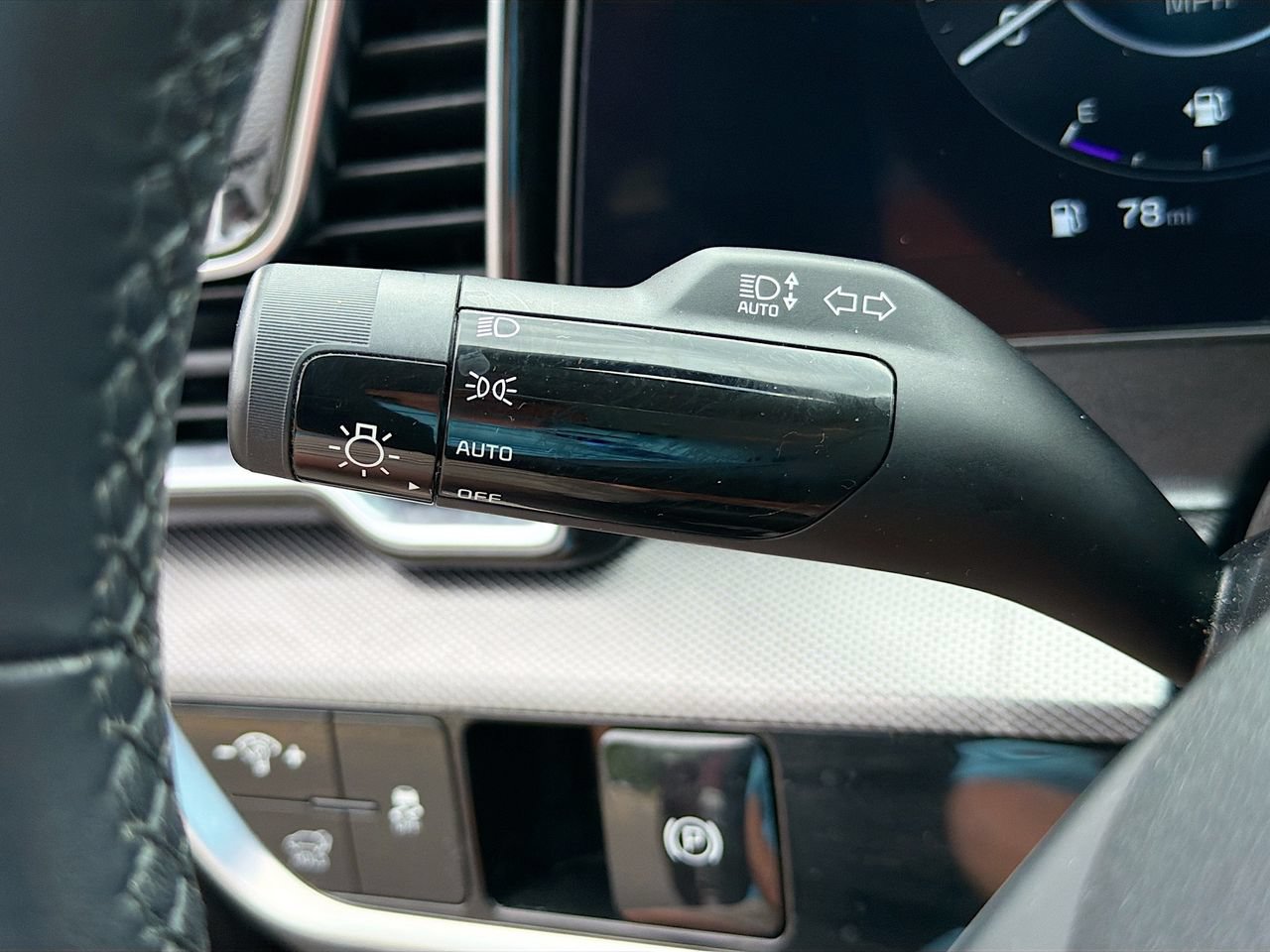 Used 2023 Kia Sportage SX FWD image 23