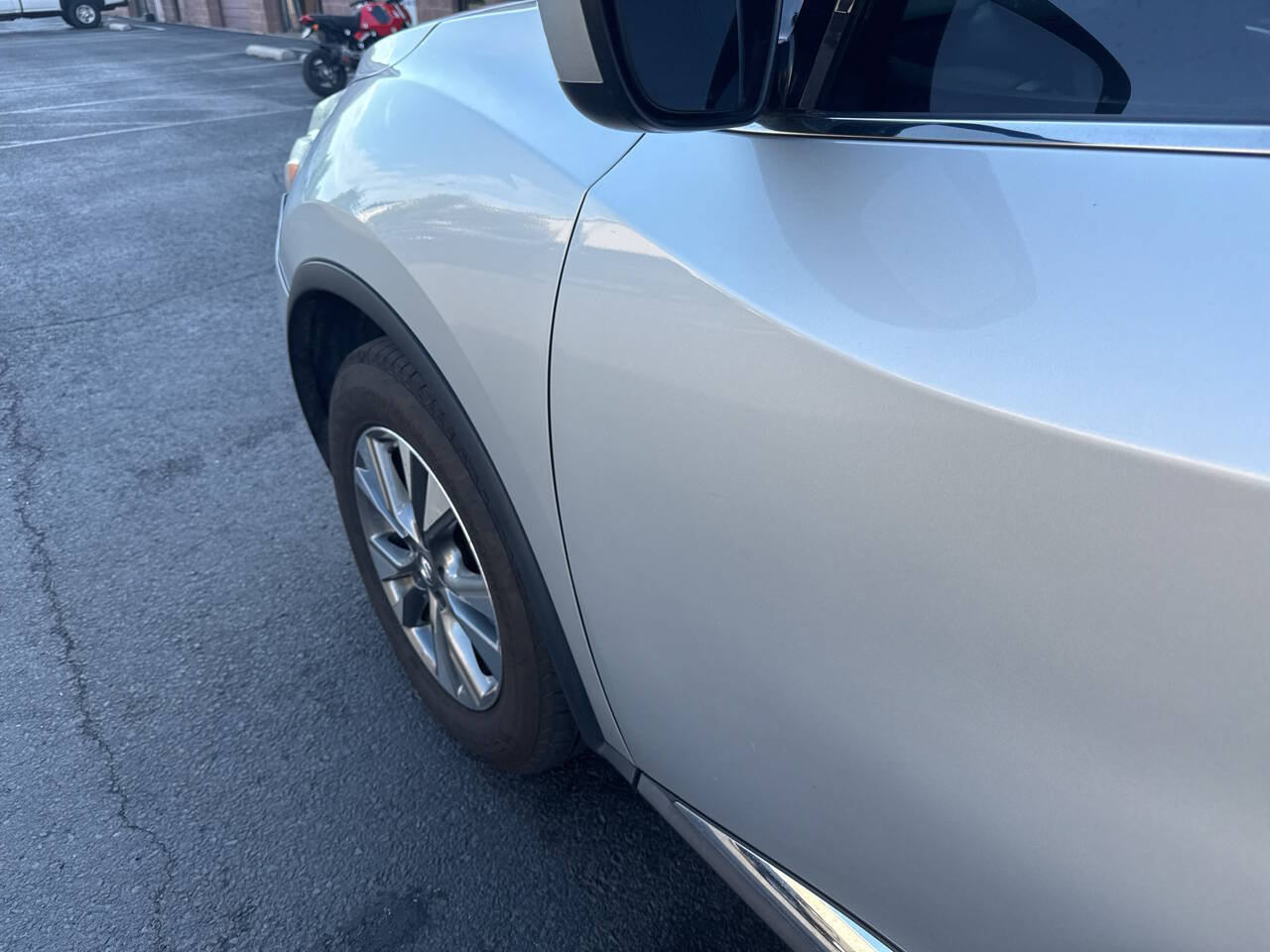Used 2017 Nissan Murano SV AWD/4WD image 25