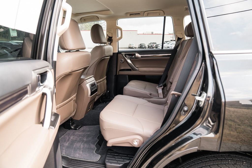 Used 2023 Lexus GX 460 Premium image 27