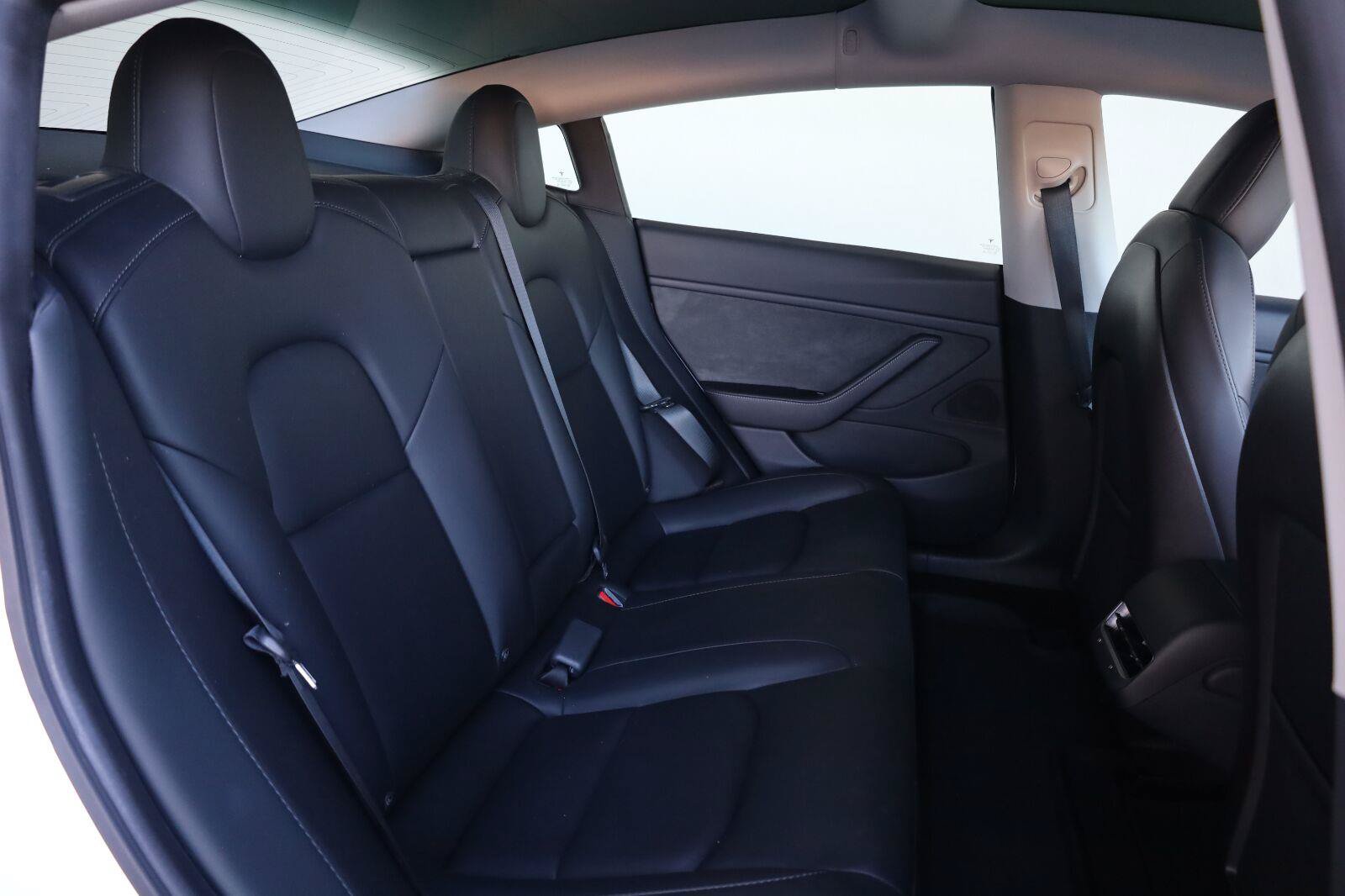 Used 2020 Tesla Model 3 Long Range AWD/4WD image 23