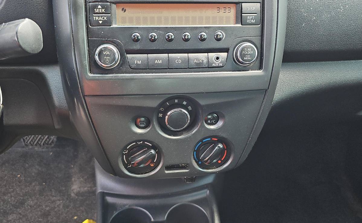 Used 2016 Nissan Versa S Plus FWD image 11