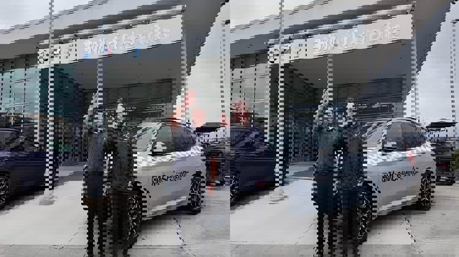 Used 2016 Mercedes-Benz SLK 300 image 10