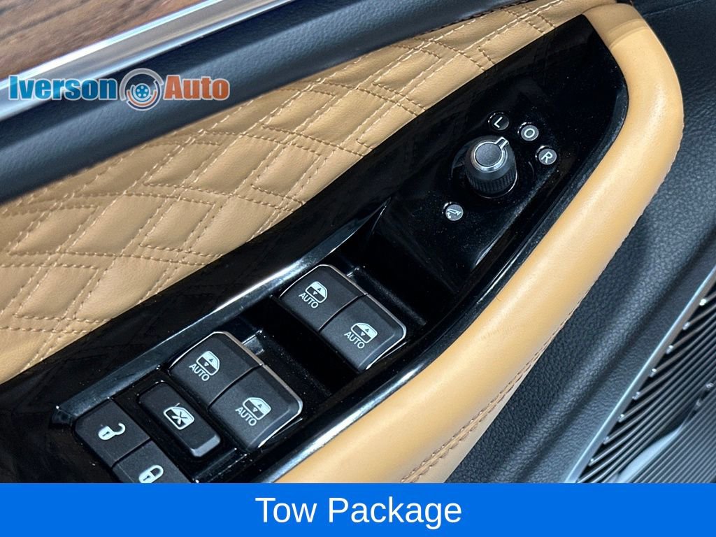 Used 2023 Jeep Grand Cherokee L Summit w/ Advanced Protech Group IV image 17