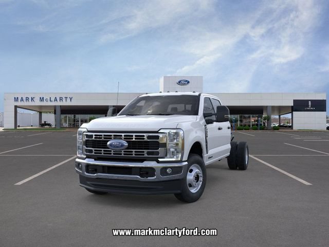 New 2026 Ford F350 XL w/ XL Chrome Package AWD/4WD video 2