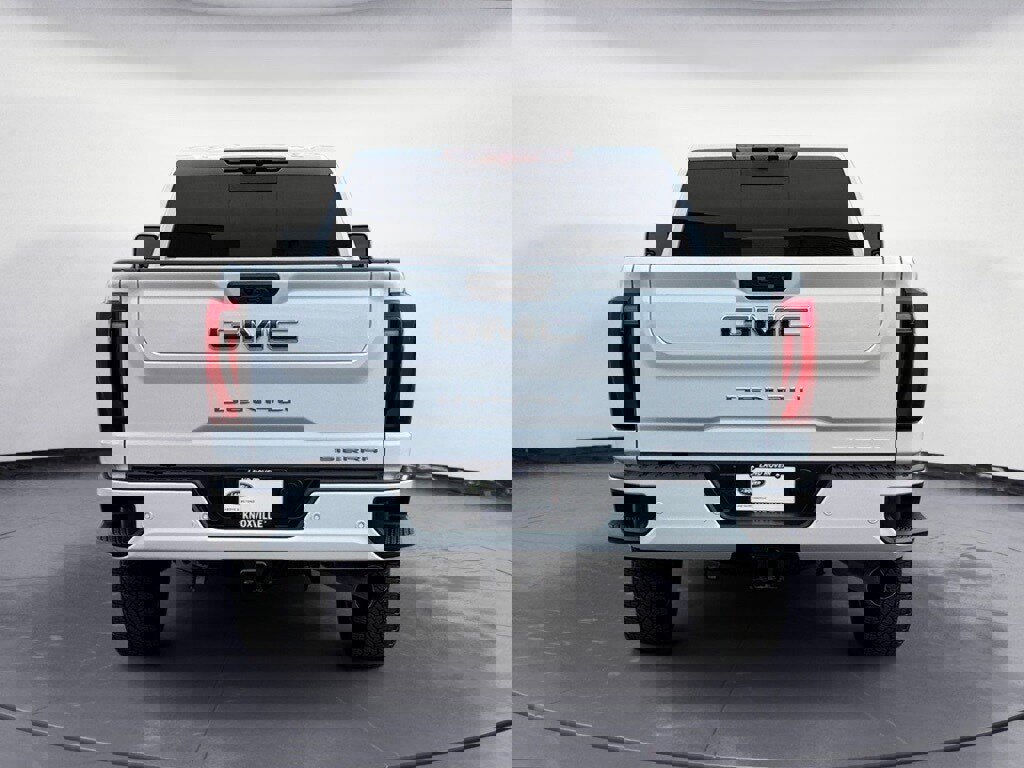 Used 2026 GMC Sierra 2500 Denali Ultimate image 7