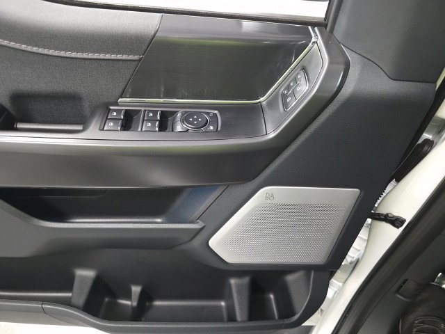Used 2025 Ford F150 Lariat w/ Equipment Group 502A High AWD/4WD image 23