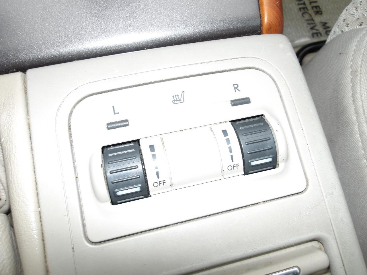 Used 2005 Subaru Outback Premium image 17