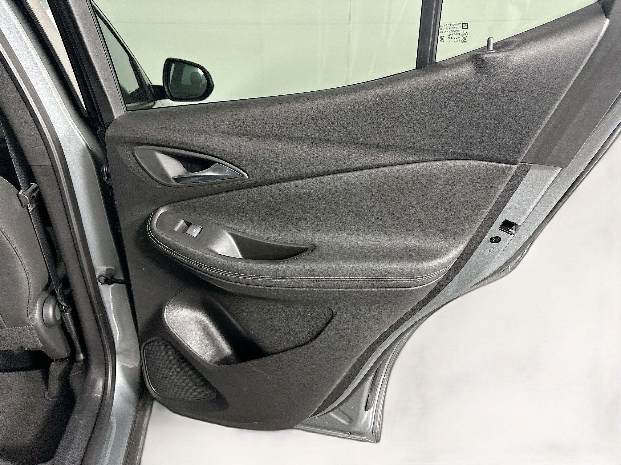Used 2025 Buick Encore GX Preferred FWD image 28
