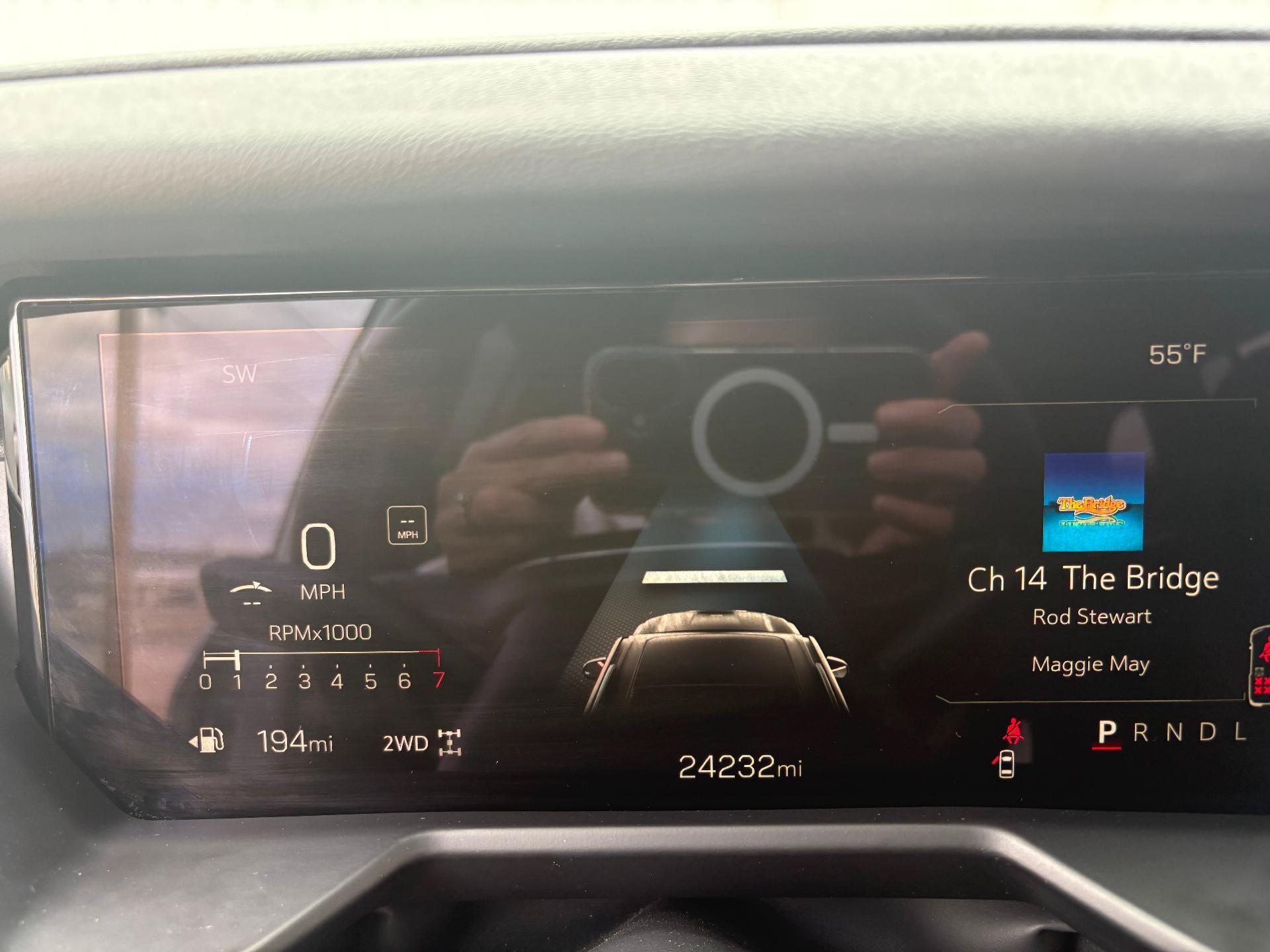 Used 2025 GMC Acadia Elevation AWD/4WD image 24