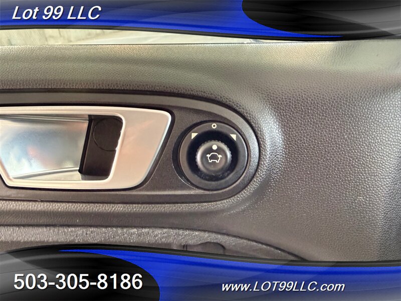 Used 2014 Ford Fiesta ST FWD image 32