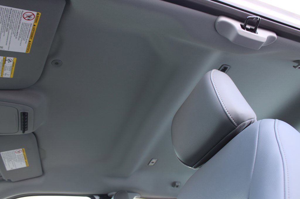 Used 2025 Ford F250 XLT image 13