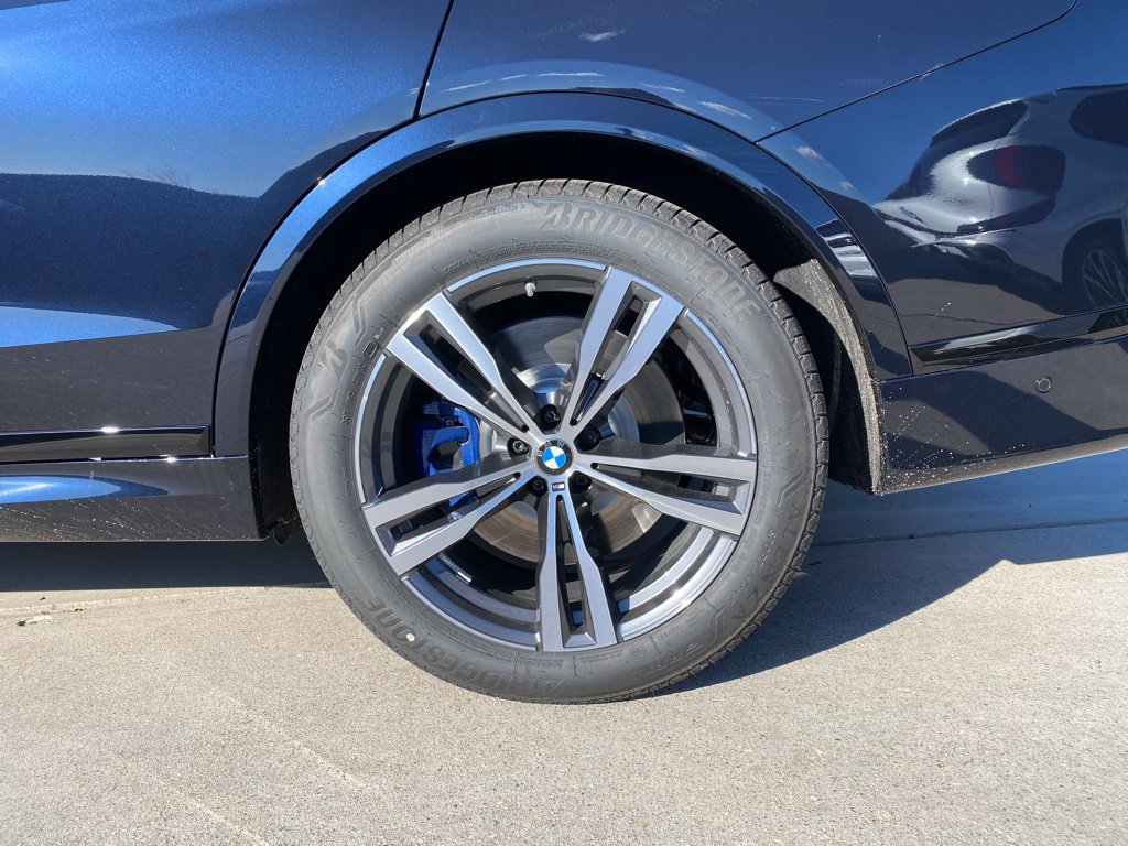 New 2026 BMW X7 M60i AWD/4WD image 5