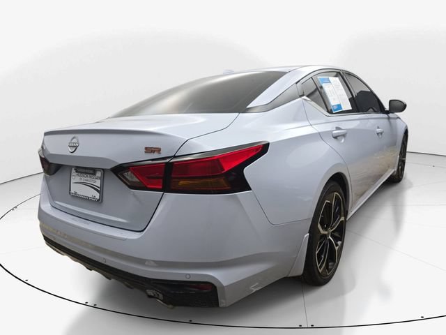 Used 2024 Nissan Altima 2.5 SR FWD image 6