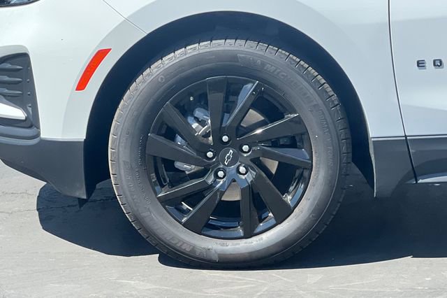 Used 2024 Chevrolet Equinox LS w/ LS Convenience Package image 36