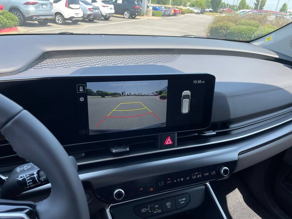 New 2026 Kia Carnival FWD image 17