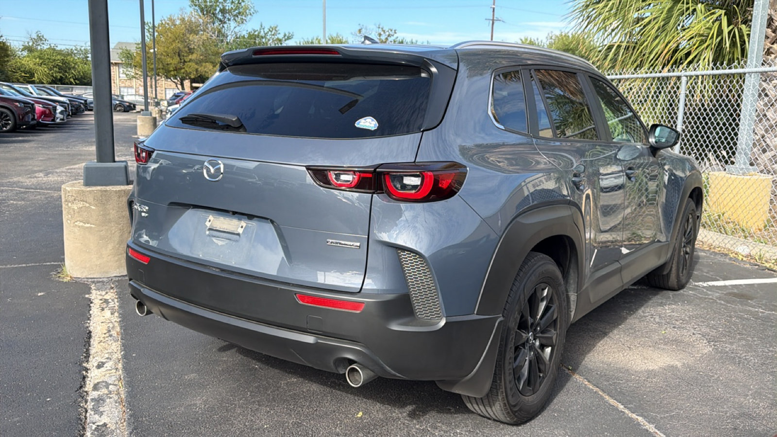 Certified 2025 MAZDA CX-50 AWD 2.5 S w/ Premium Package image 5