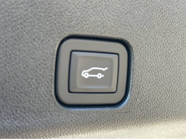 New 2026 GMC Acadia Elevation w/ Black Edition FWD image 32