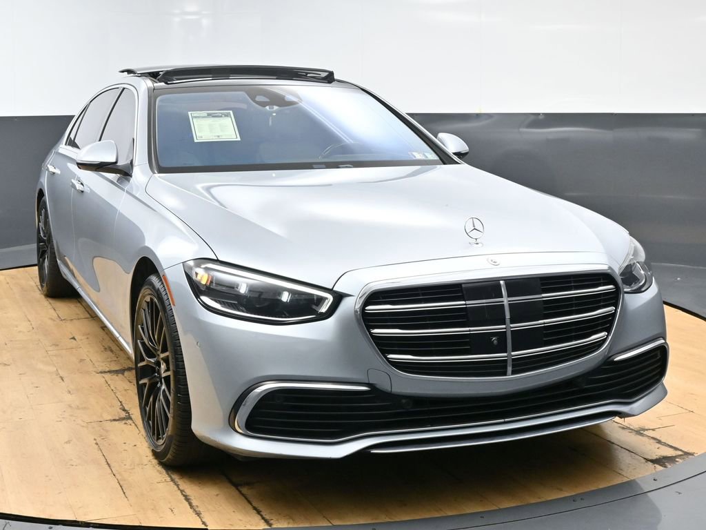 Used 2021 Mercedes-Benz S 580 4MATIC Sedan image 4