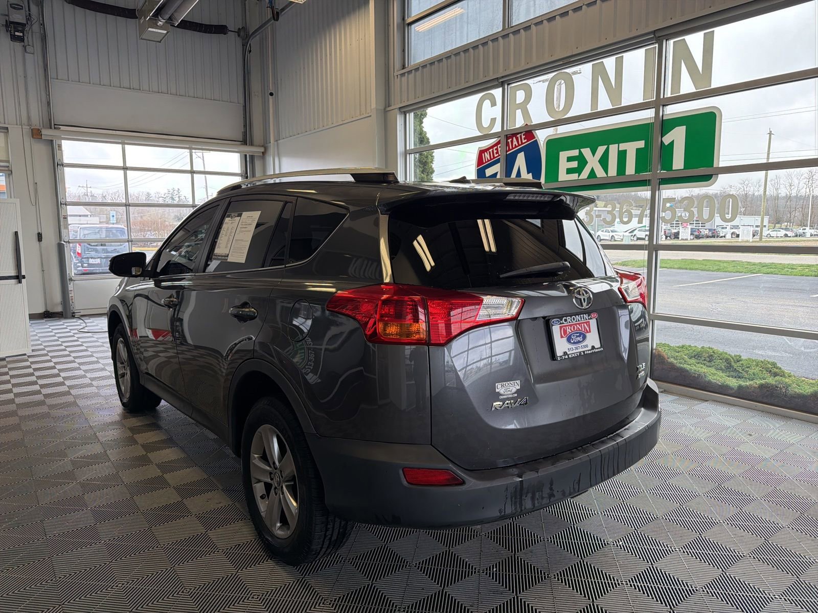 Used 2015 Toyota RAV4 XLE image 4