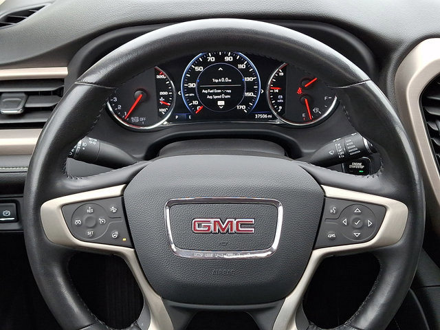 Used 2020 GMC Acadia Denali w/ Technology Package image 19