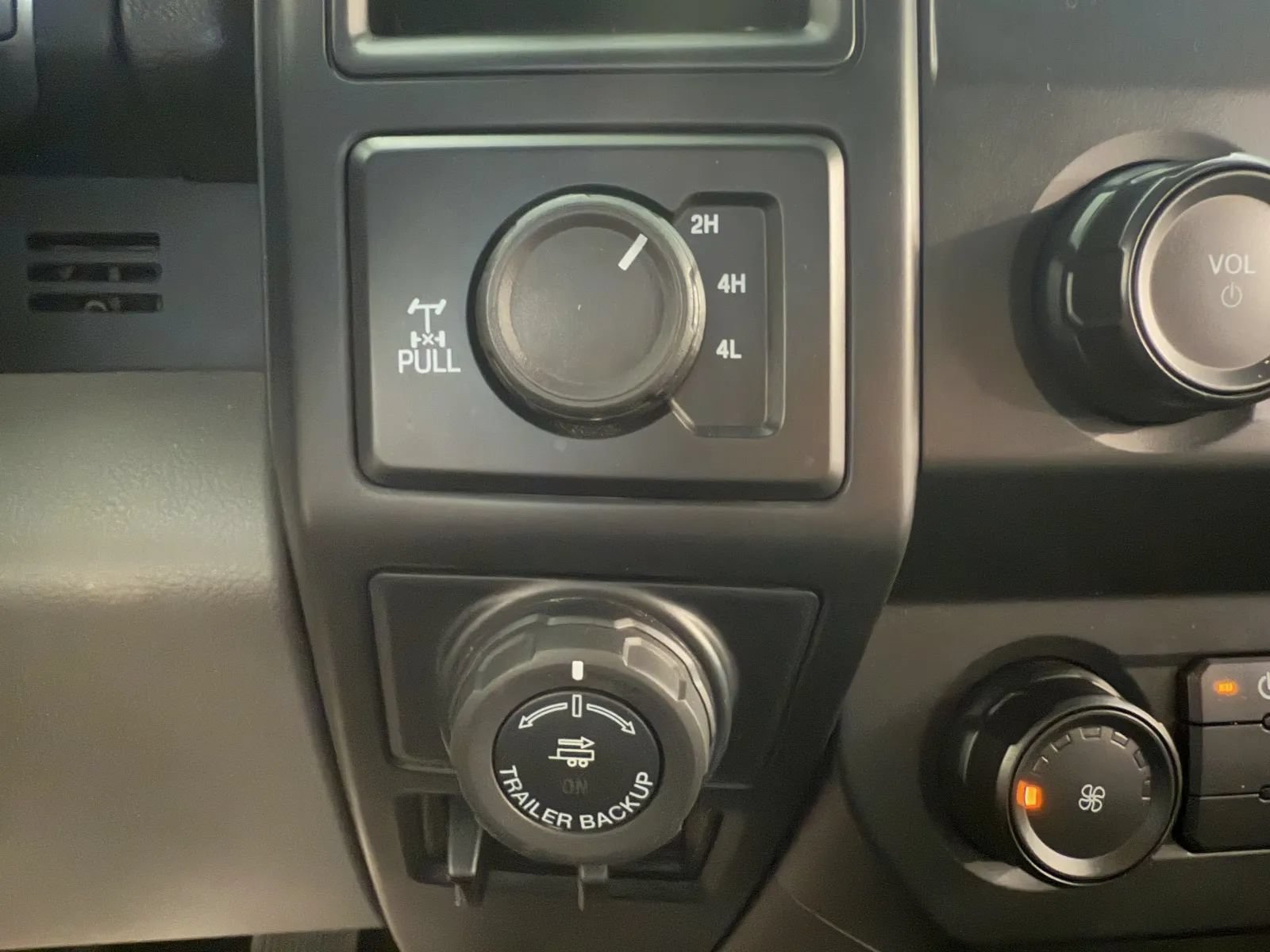 Used 2019 Ford F150 XL w/ Equipment Group 101A Mid AWD/4WD image 36
