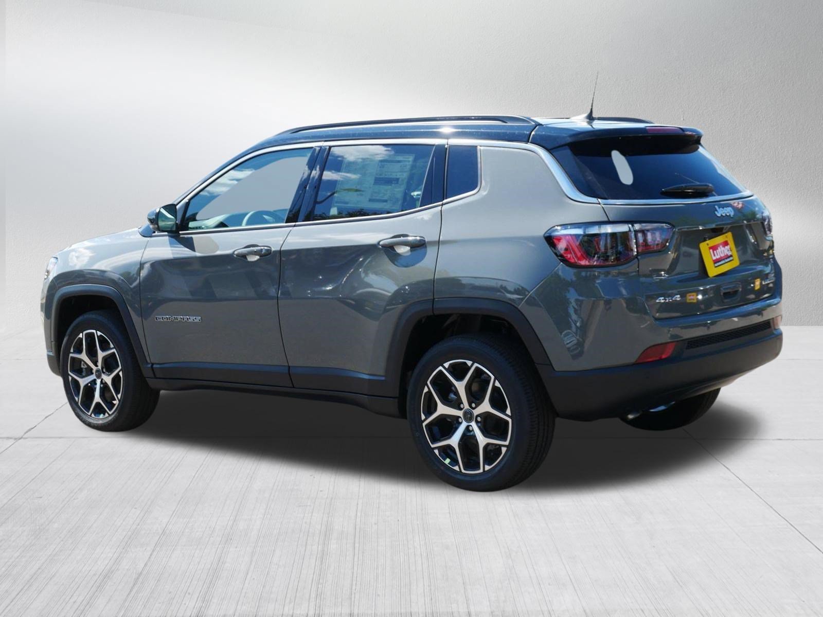 New 2026 Jeep Compass Limited w/ Sun, Sound & Navigation Group AWD/4WD image 5