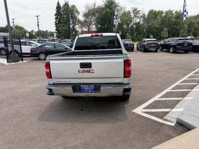 Used 2015 GMC Sierra 1500 SLT w/ SLT Crew Cab Value Package RWD image 18