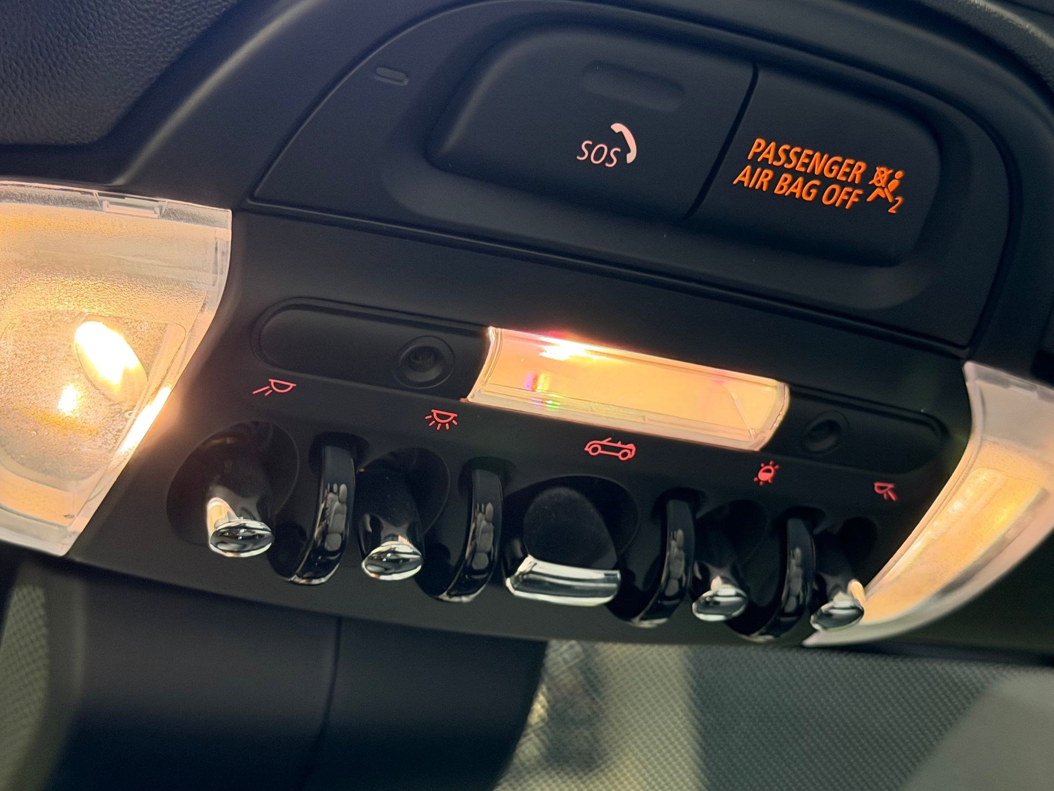 Used 2024 MINI Cooper S w/ Signature Upholstery Package image 35