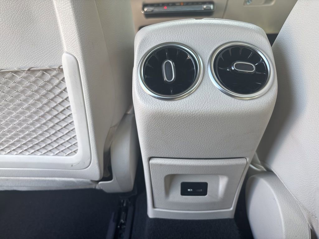 Used 2021 Mercedes-Benz CLA 250 CLA 250 image 19