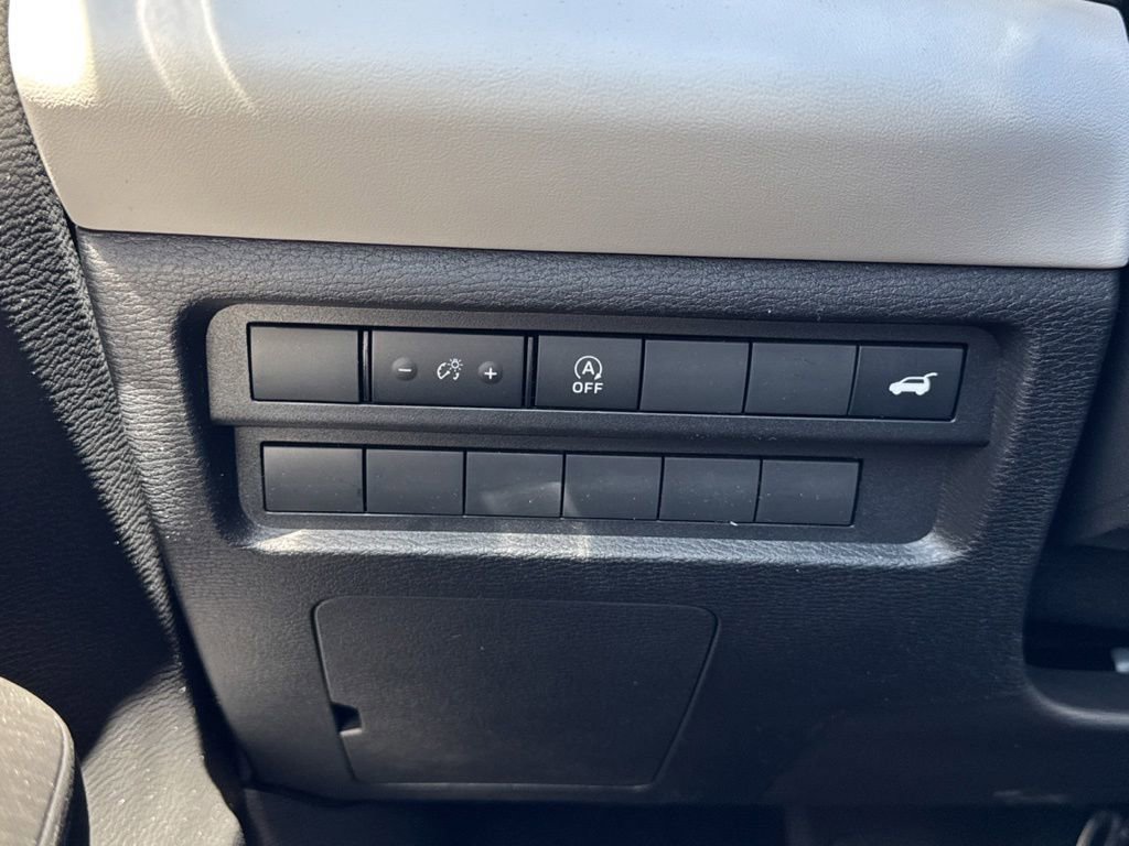 New 2026 Mitsubishi Outlander SE FWD image 12