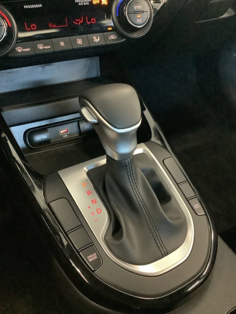 Certified 2023 Kia Forte GT-Line FWD image 18
