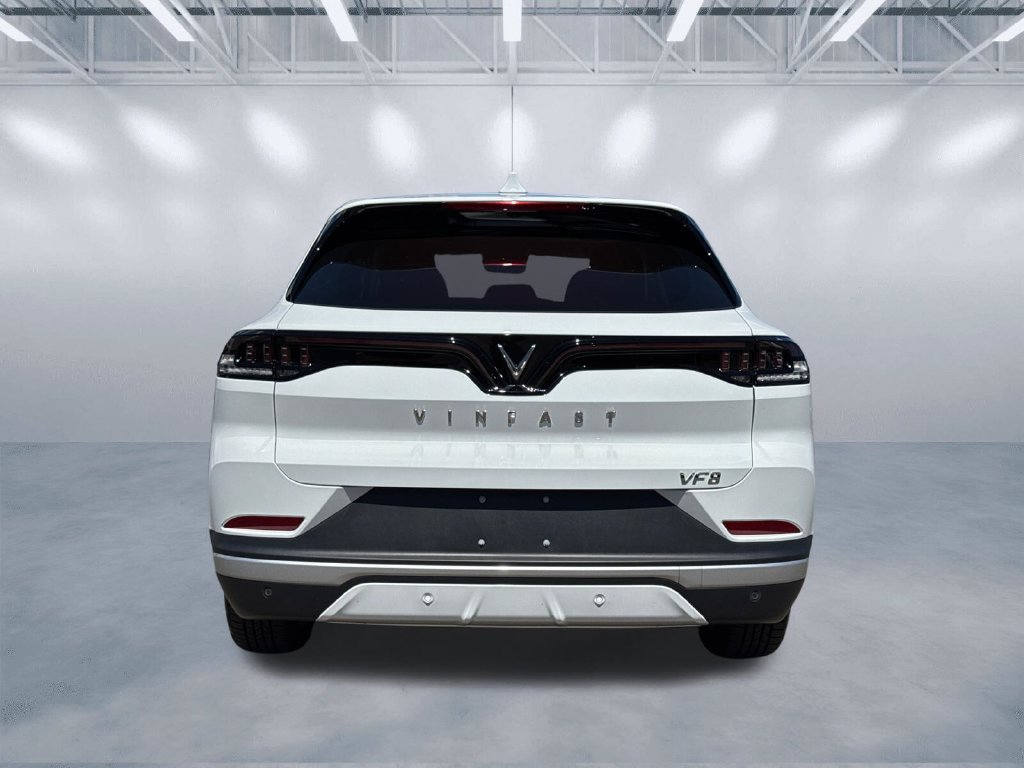 New 2027 VinFast VF 8 Eco AWD/4WD image 5