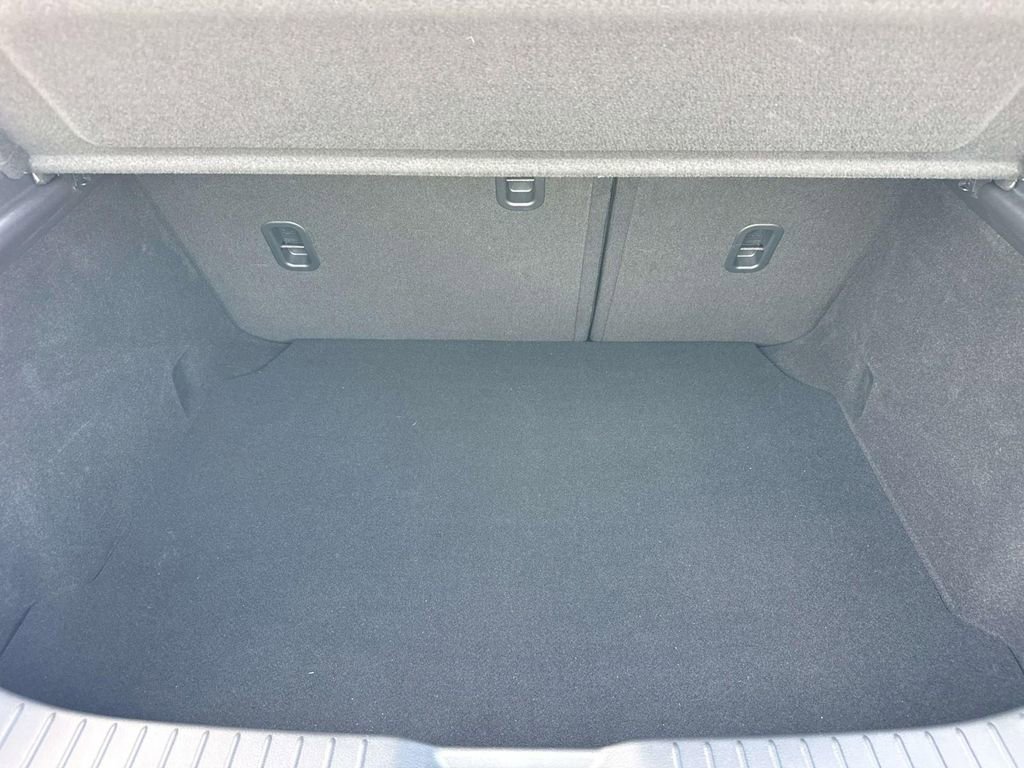 Certified 2026 MAZDA MAZDA3 Hatchback w/Premium Plus Pkg image 8