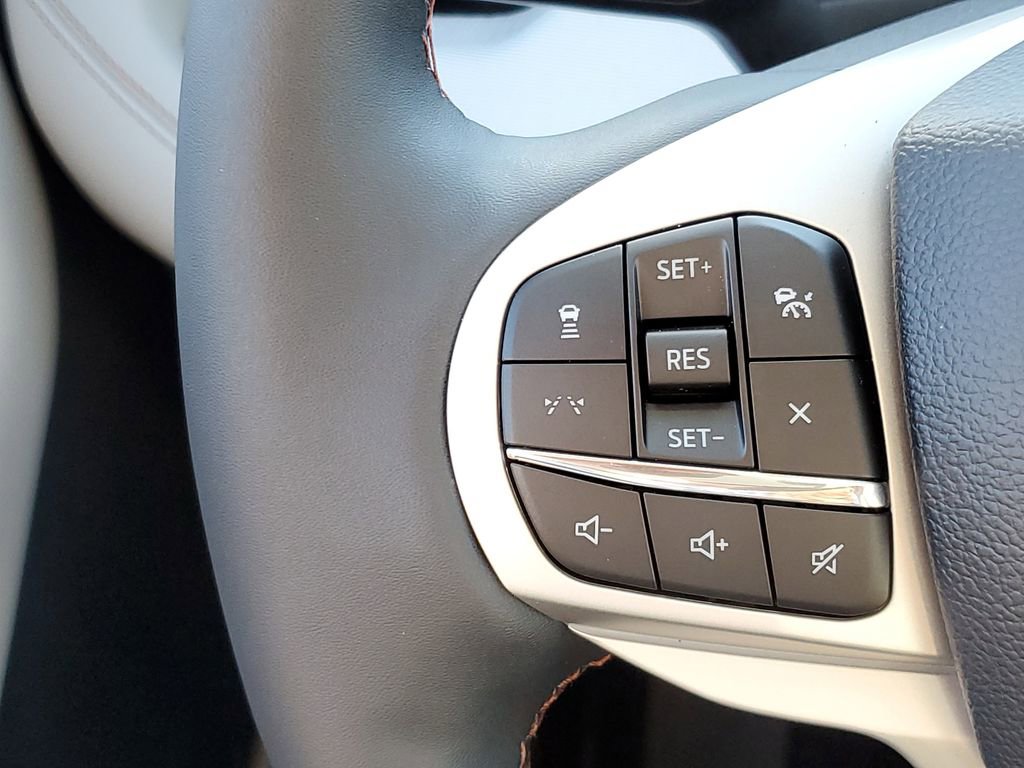New 2026 Ford Explorer Active w/ Active Comfort Package image 15