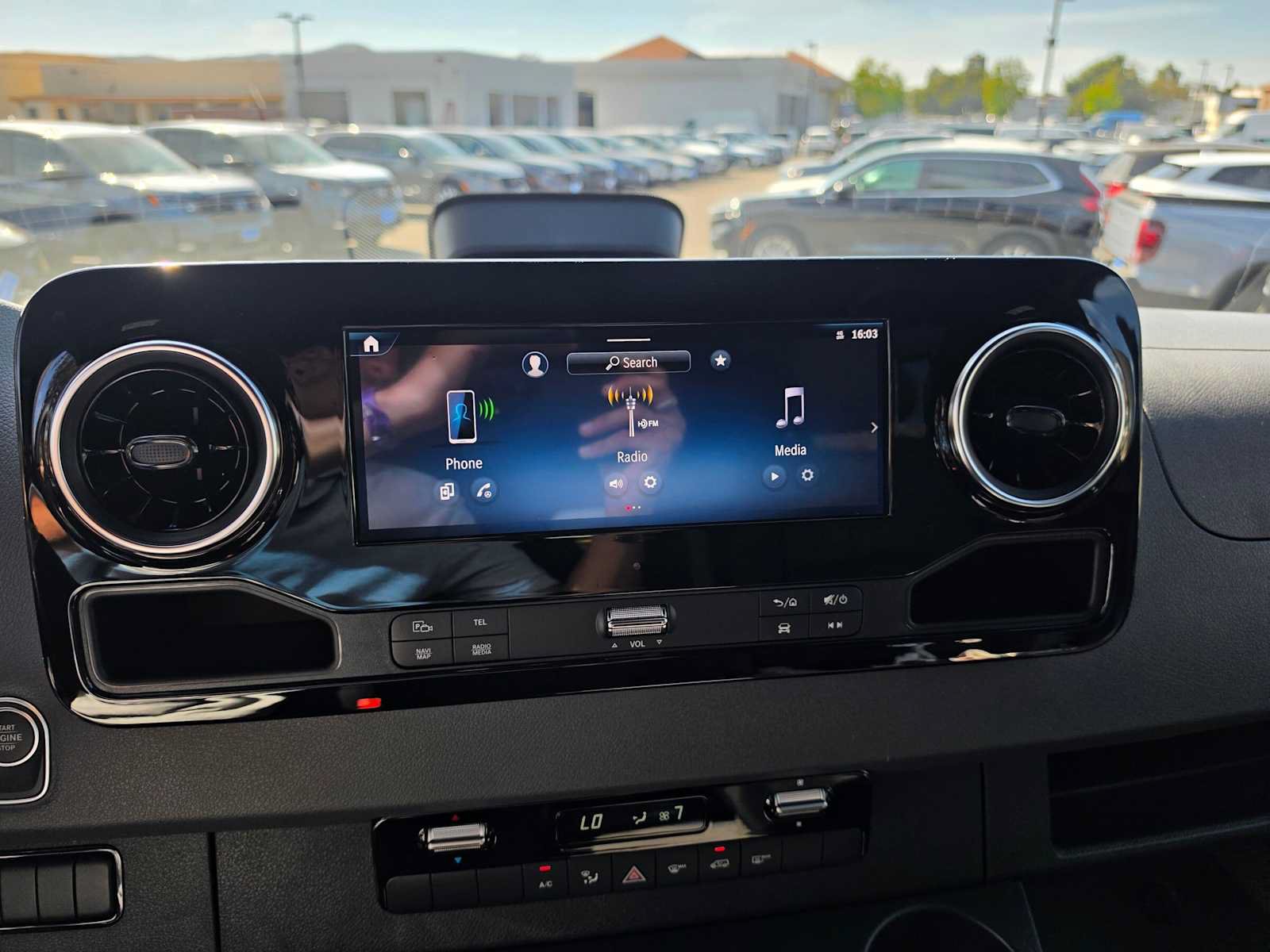 New 2026 Mercedes-Benz Sprinter 2500 image 24