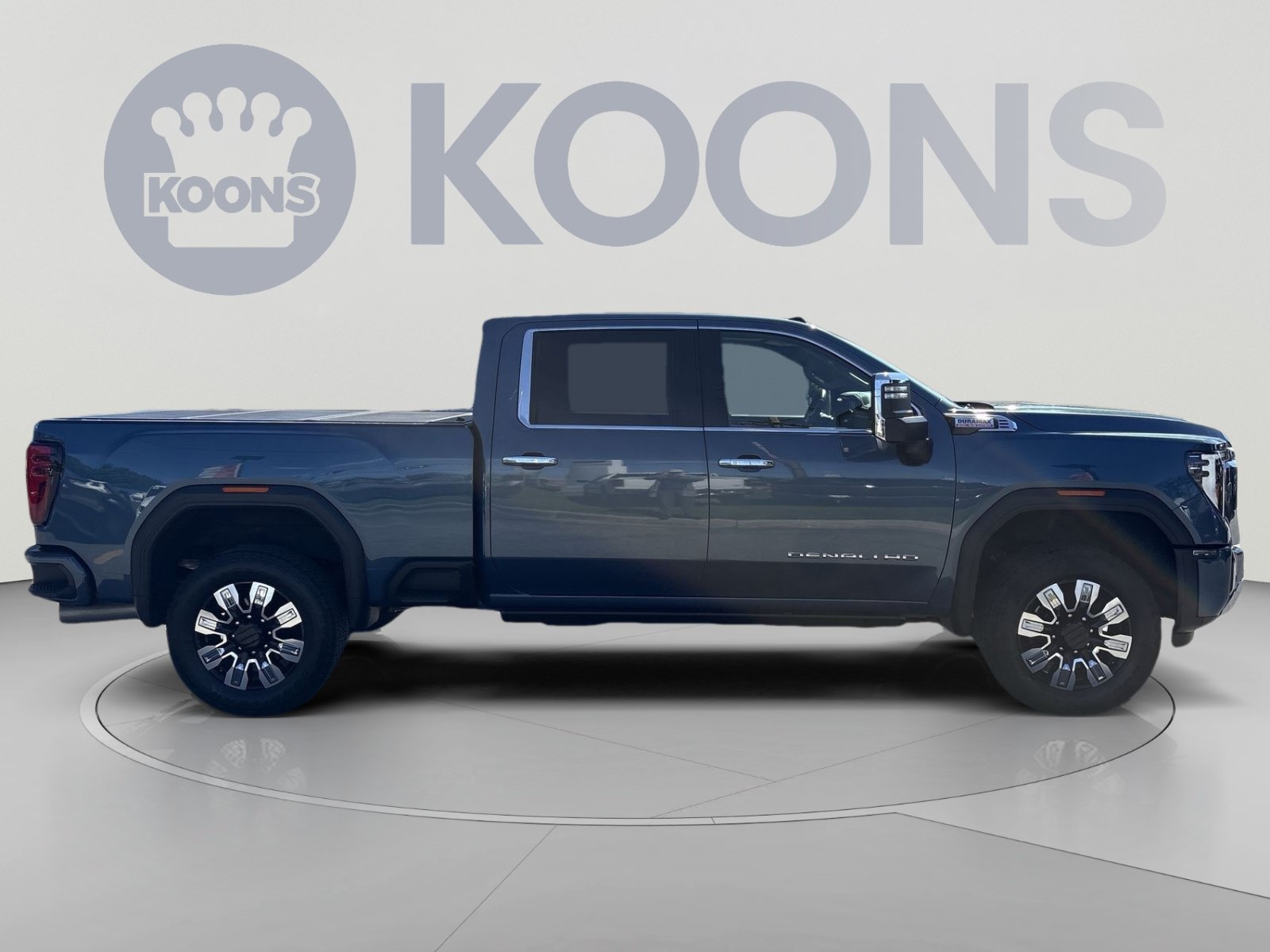 Used 2024 GMC Sierra 2500 Denali w/ Denali Reserve Package AWD/4WD image 8