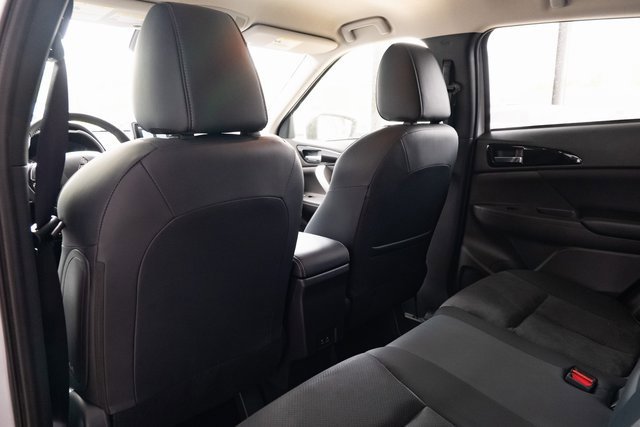 New 2025 Mitsubishi Eclipse Cross SE image 23