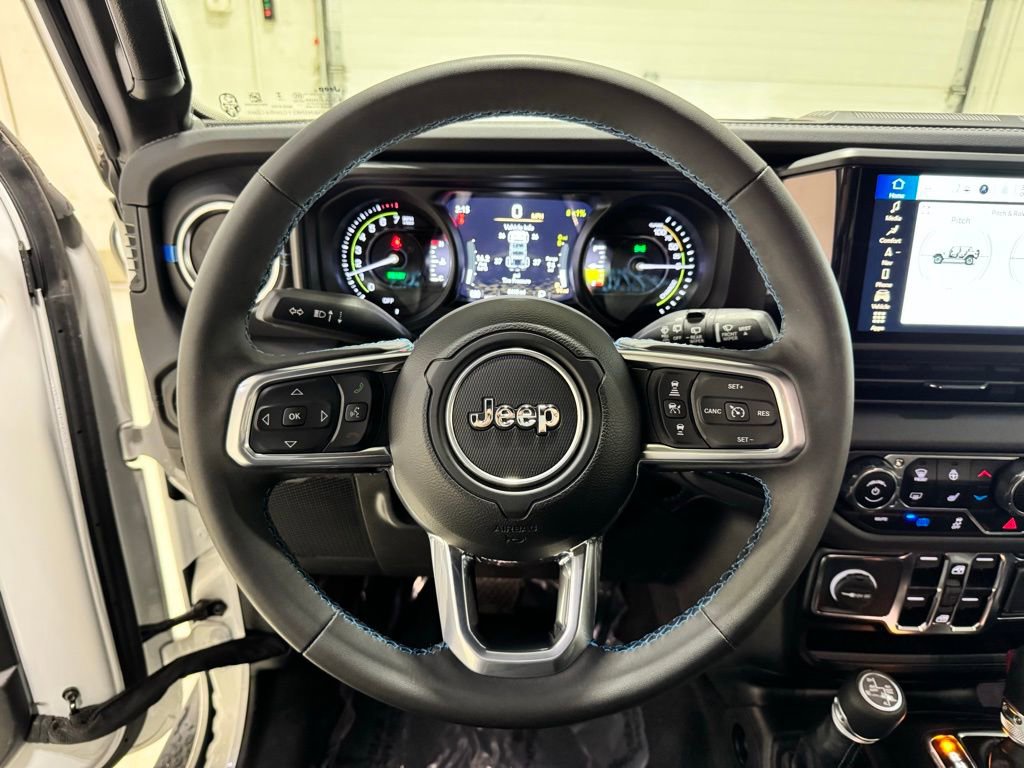 Used 2024 Jeep Wrangler High Altitude image 16