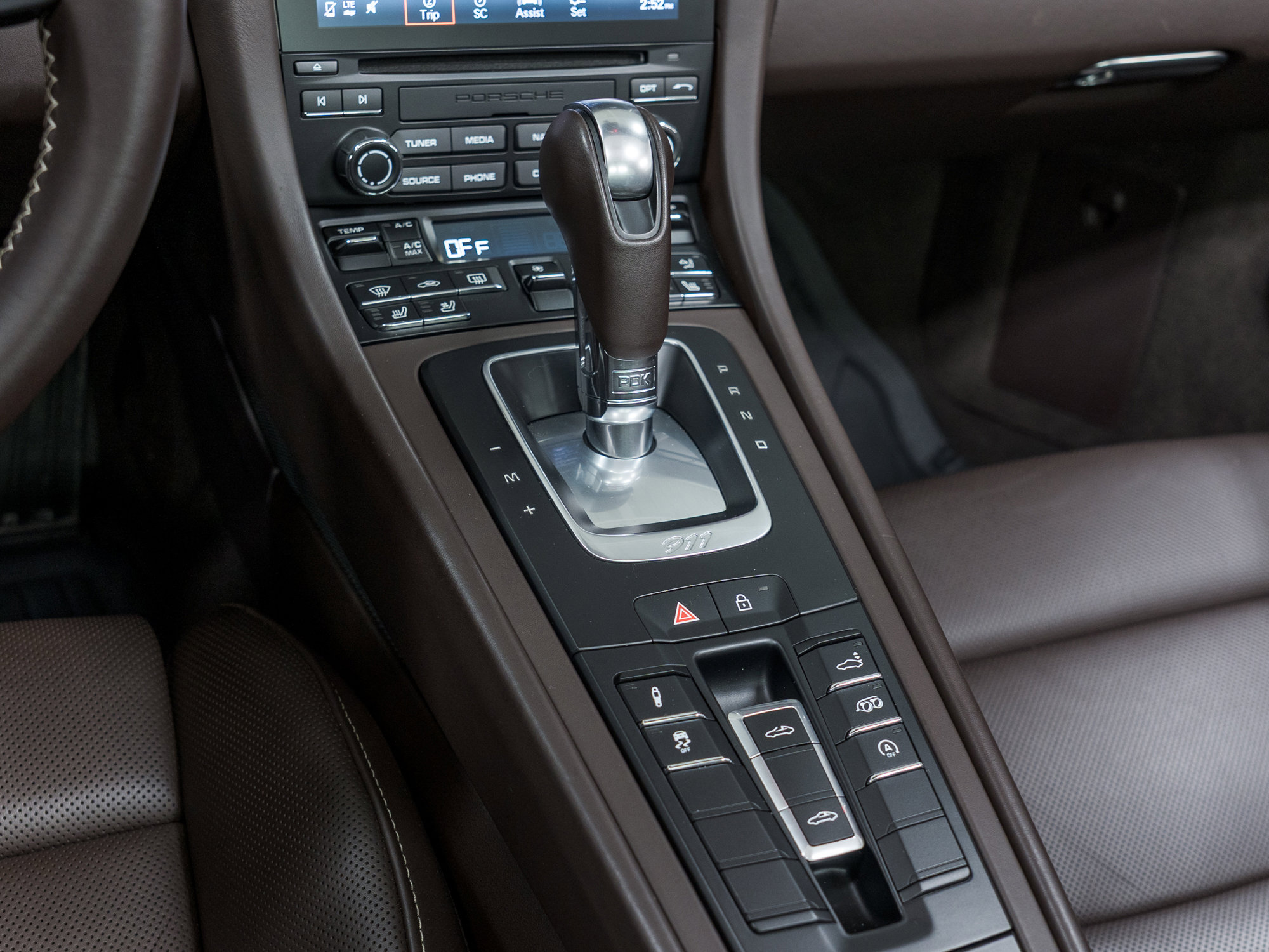 Certified 2019 Porsche 911 Targa 4 GTS image 26