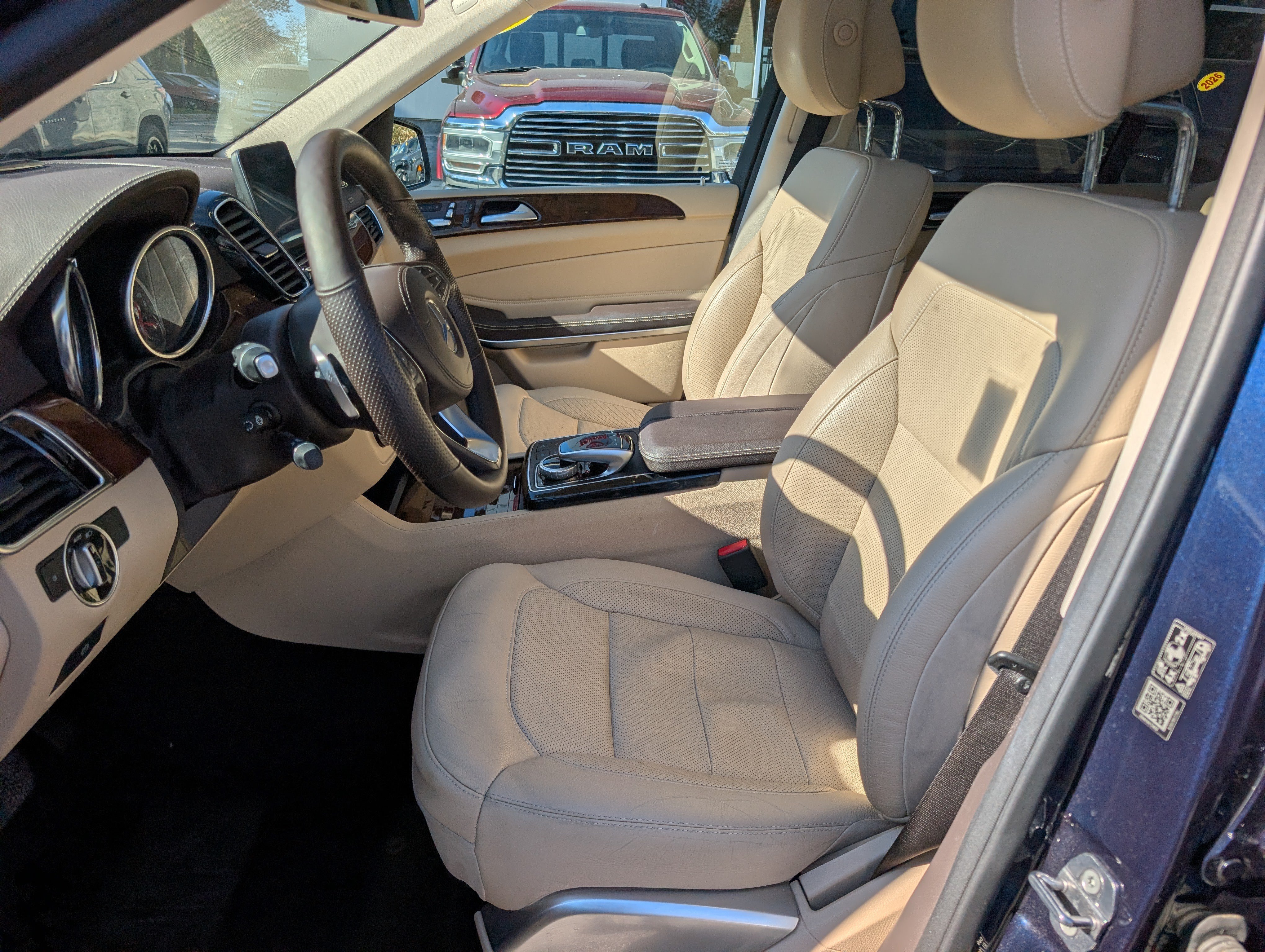 Used 2019 Mercedes-Benz GLS 550 4MATIC image 19