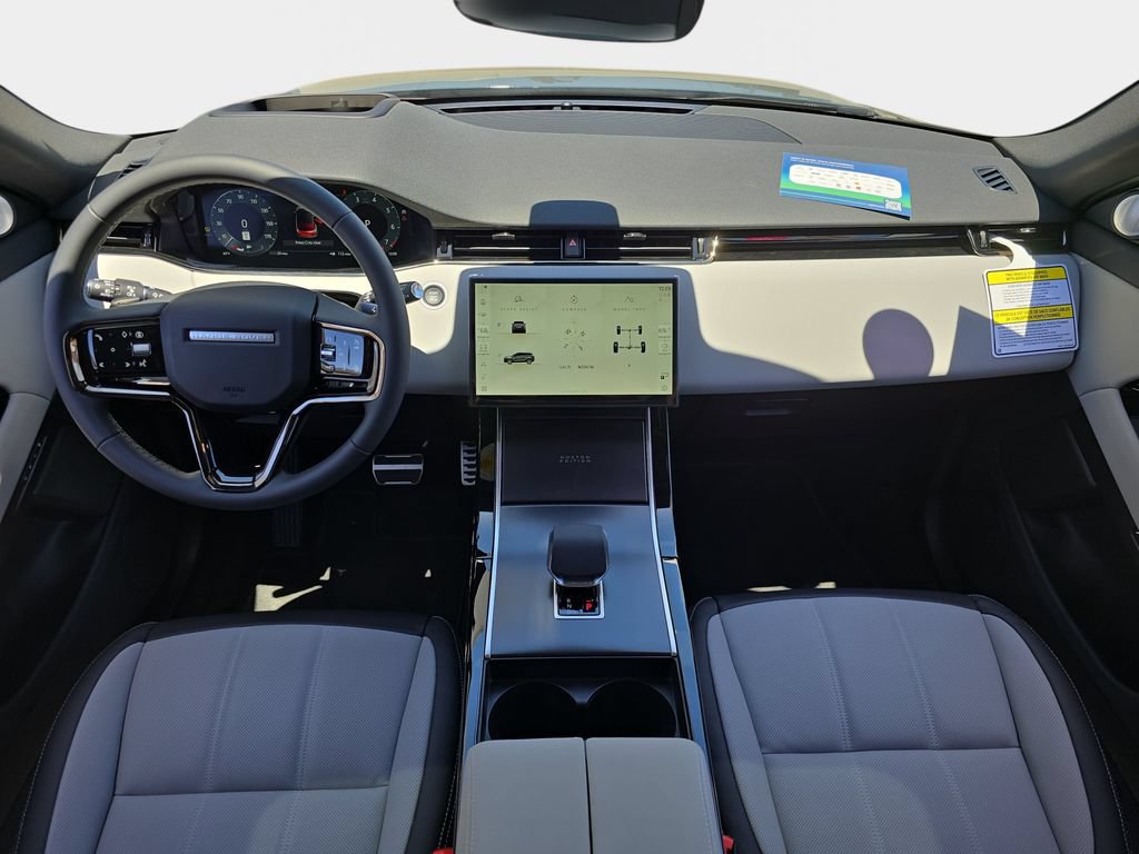 New 2026 Land Rover Range Rover Evoque Hoxton AWD/4WD image 9