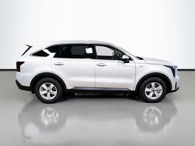 New 2026 Kia Sorento LX image 8