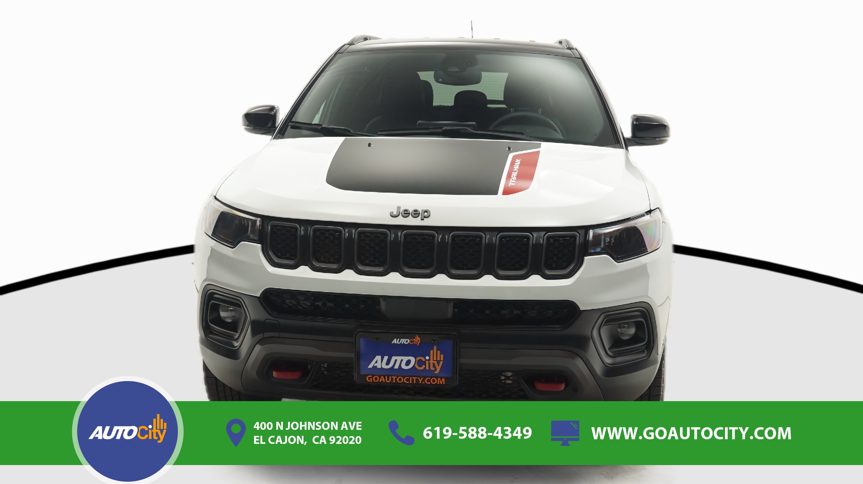 Used 2023 Jeep Compass Trailhawk AWD/4WD image 4
