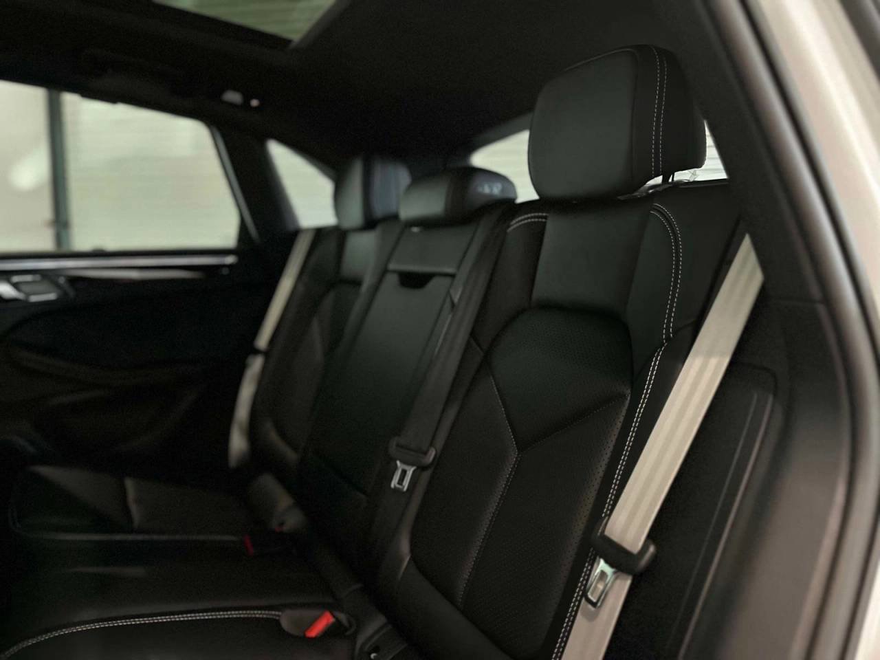 New 2026 Porsche Macan S AWD/4WD image 44