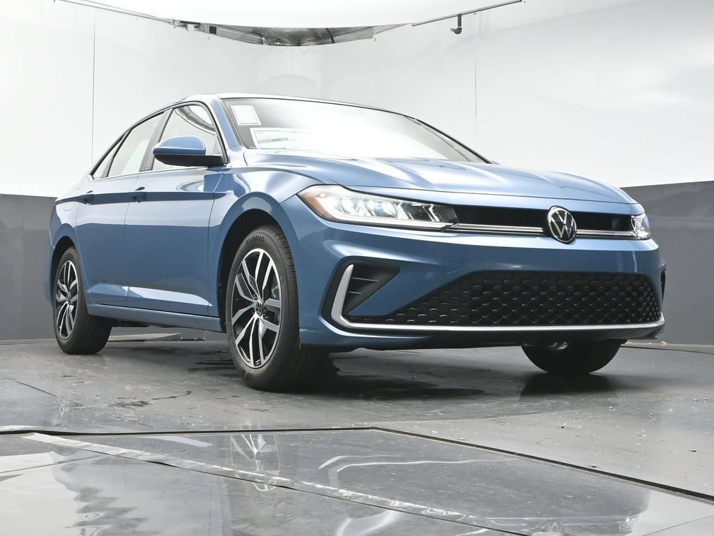 New 2026 Volkswagen Jetta SE FWD image 30